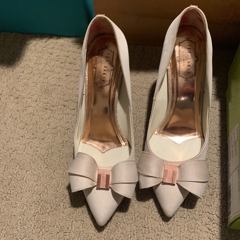 Ted Baker Bow Heels